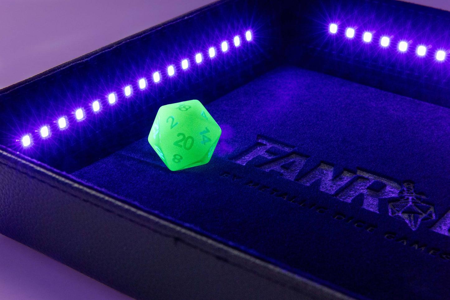 Shadow Light Blacklight Dice Tray with d20: Black